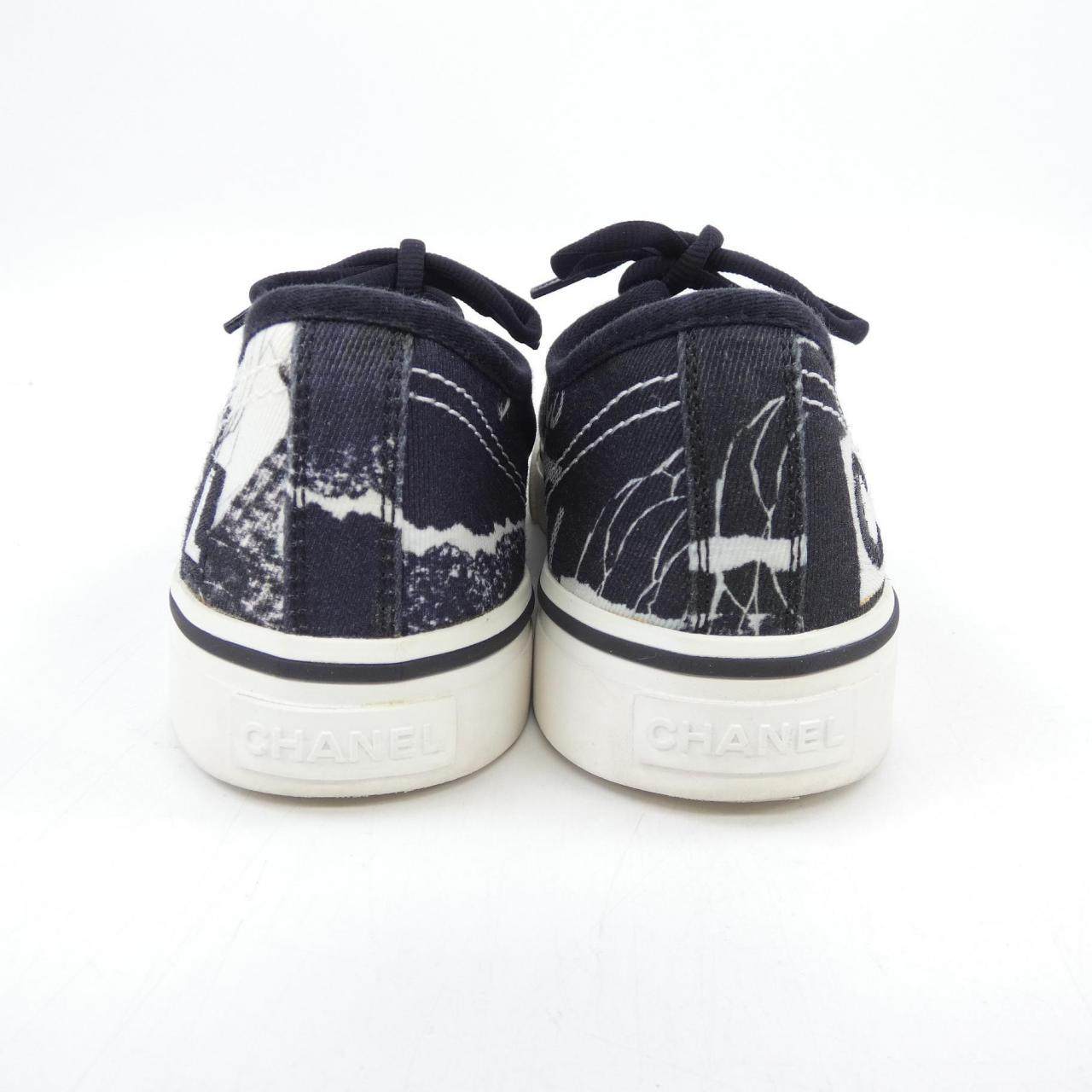 シャネル パテントファブリック スニーカー