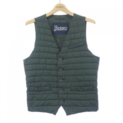 ヘルノ ダウンベスト