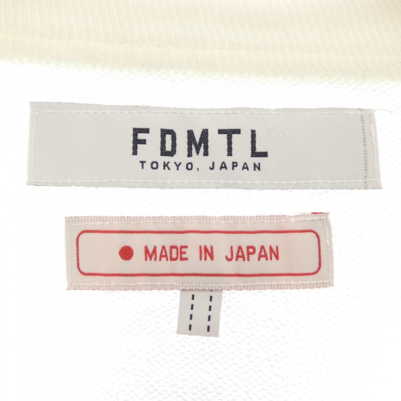 ファンダメンタル トップス