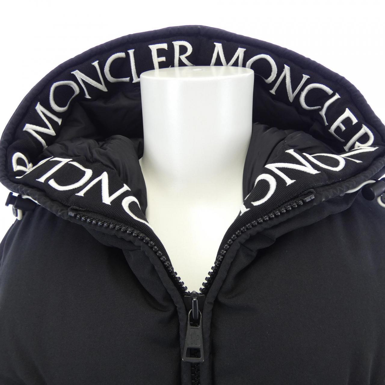 モンクレール MONTCLAR ダウンジャケット