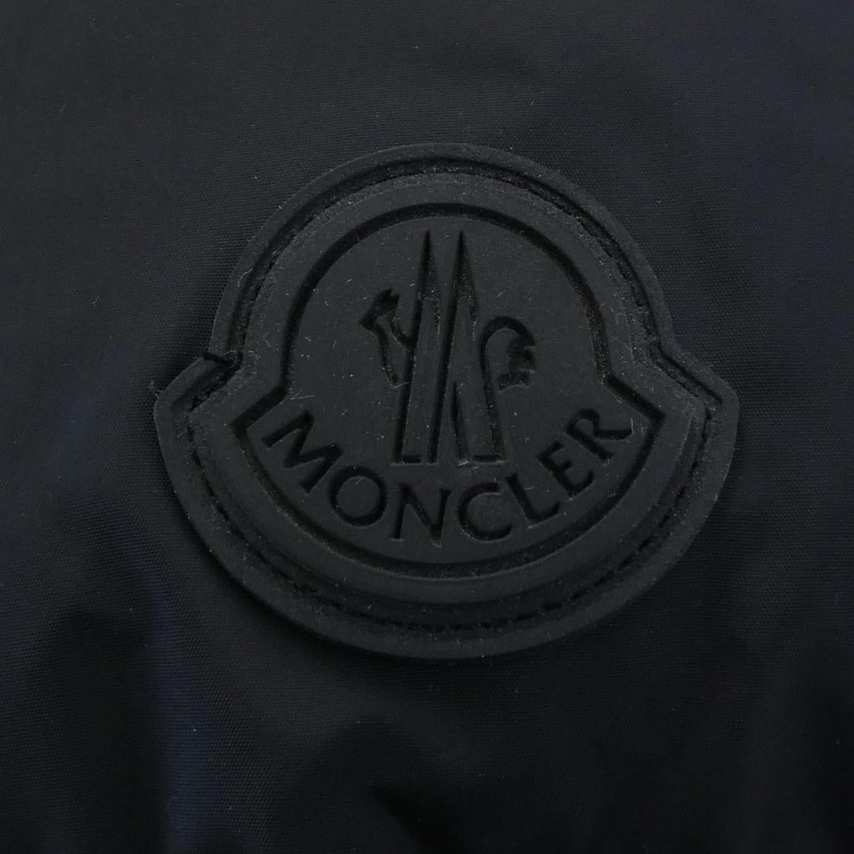 モンクレール MONTCLA ダウンジャケット