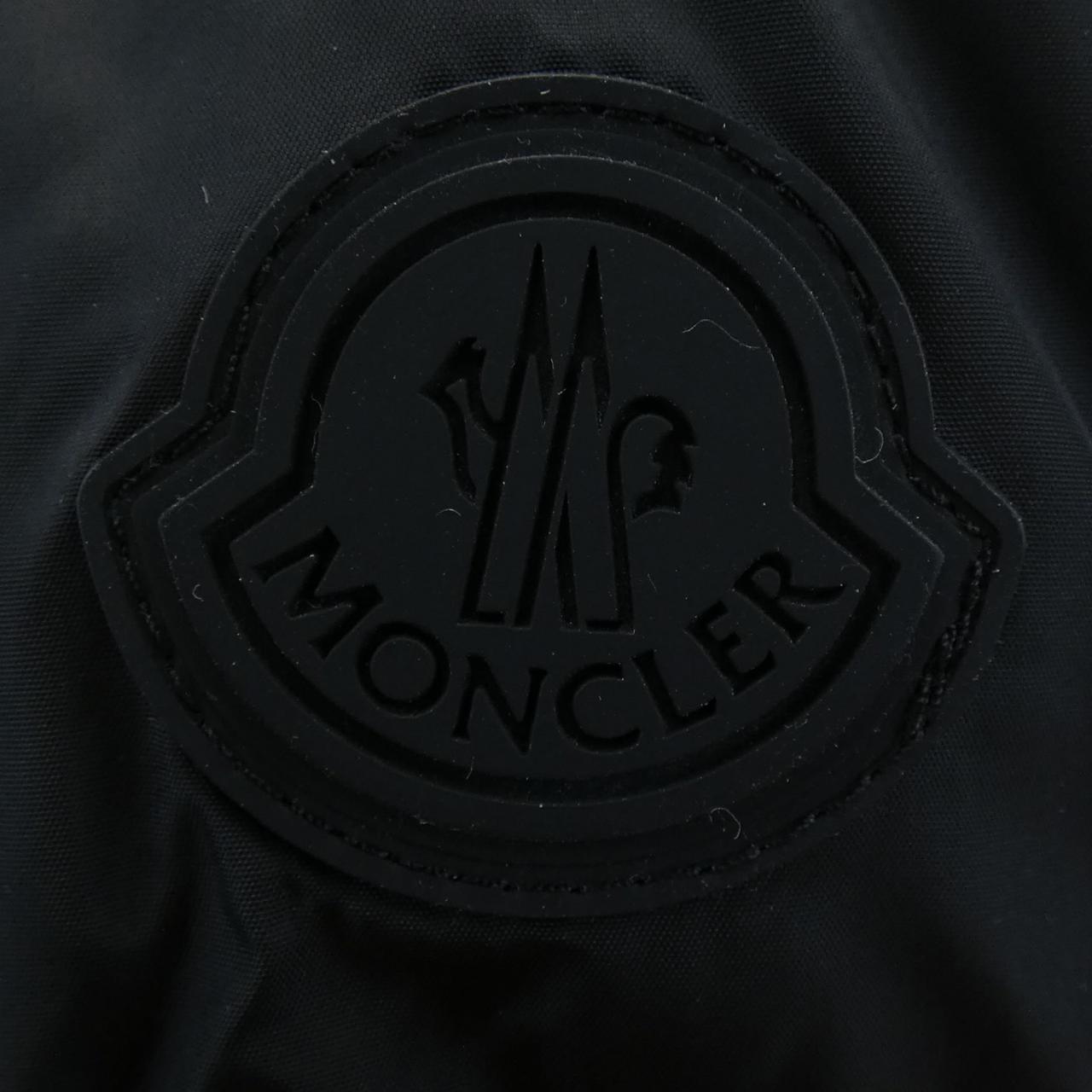 モンクレール MONTCLA ダウンジャケット