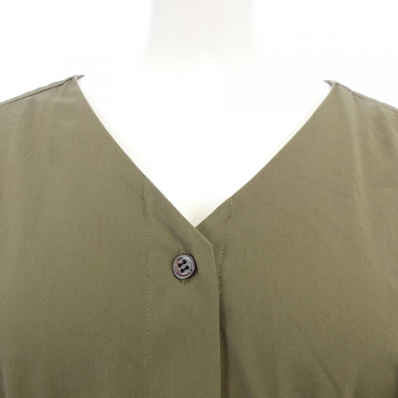 シンプリシテワンピース