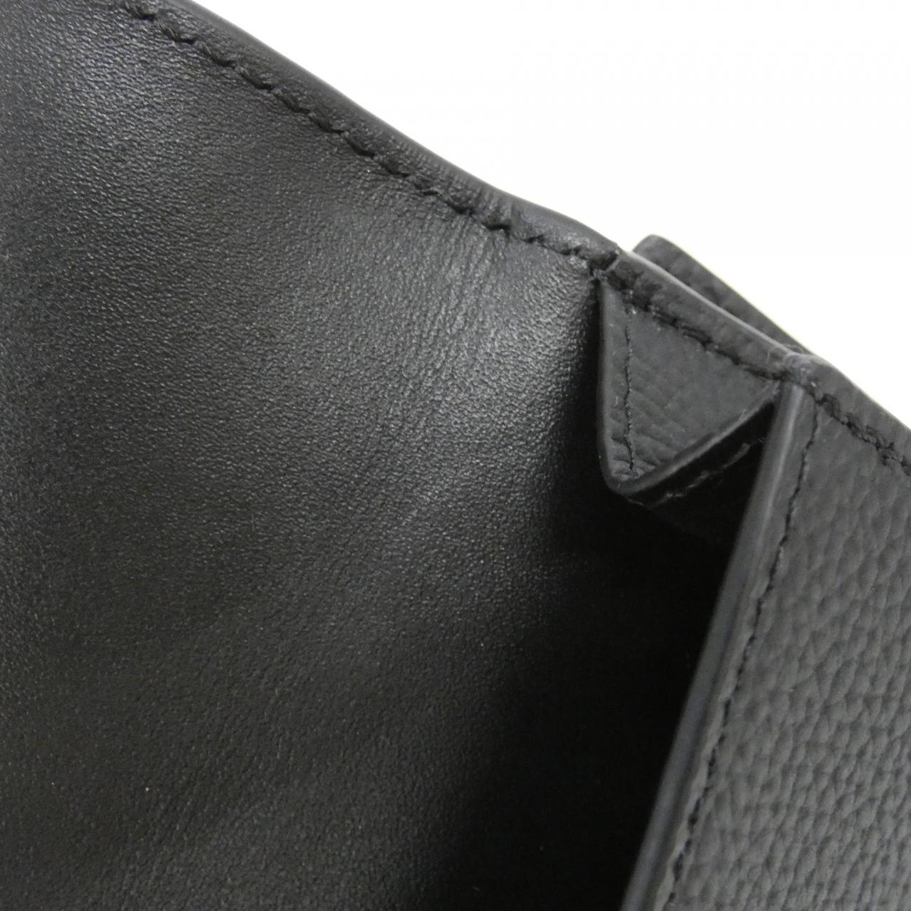 ロエベ アナグラムトライフォールドウォレット カーフ 財布