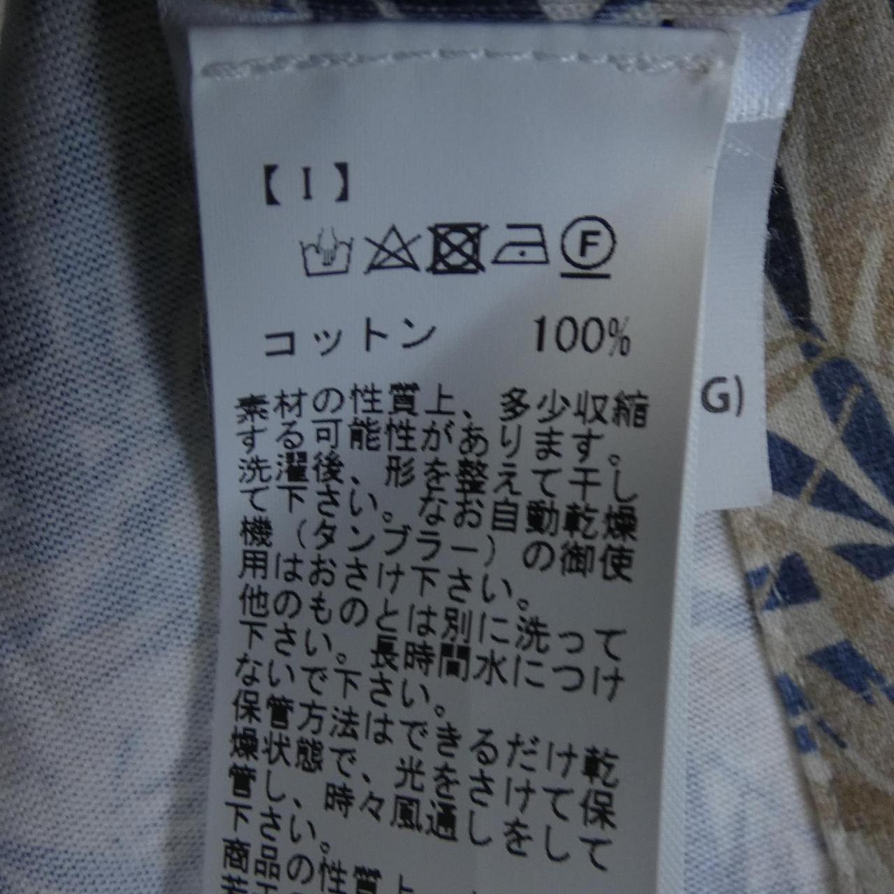 ソンリーサ シャツ