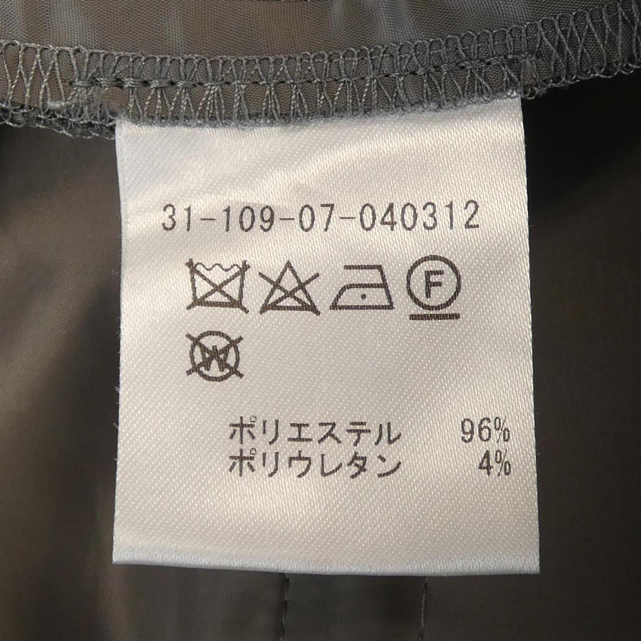 エストネーションショートパンツ