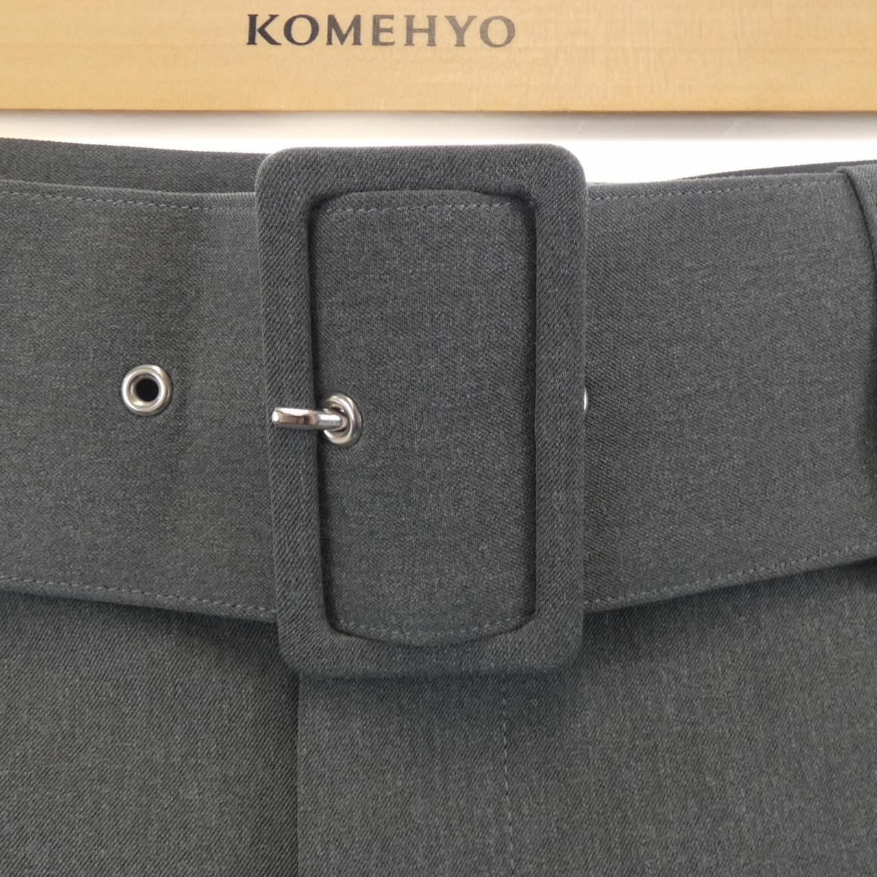 エストネーションショートパンツ