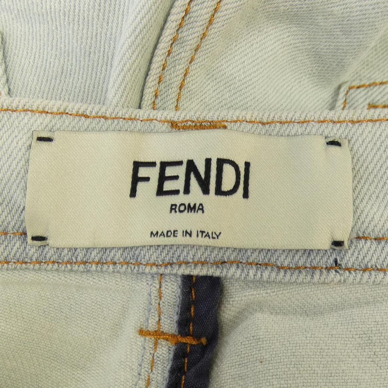 フェンディ ジーンズ