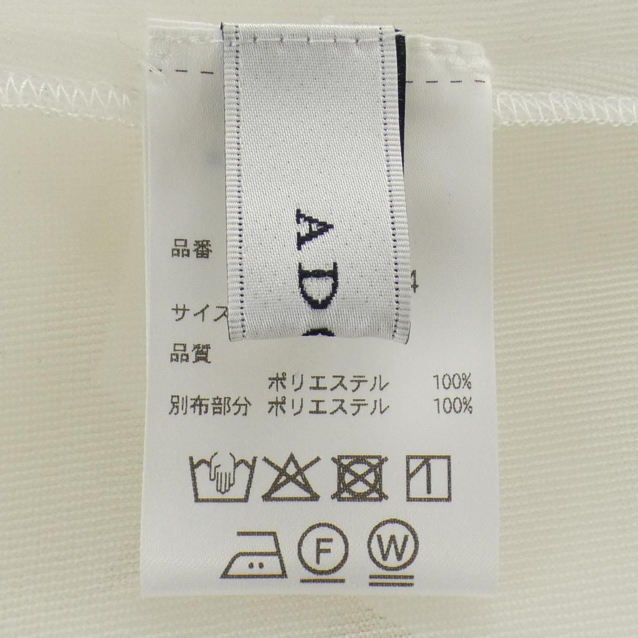 アドーア ワンピース