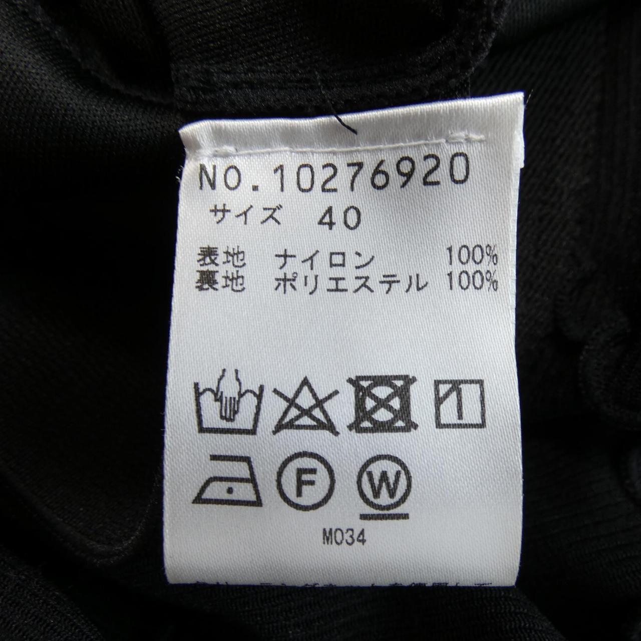 ヴィヴィアンタム スカート