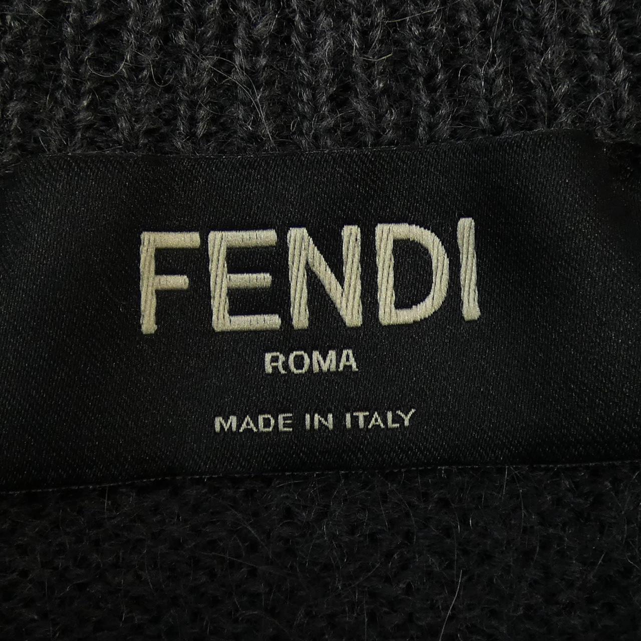 フェンディ ニット