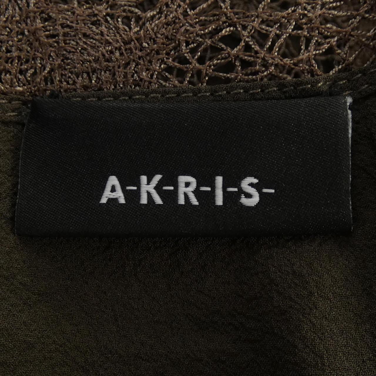 アクリス トップス