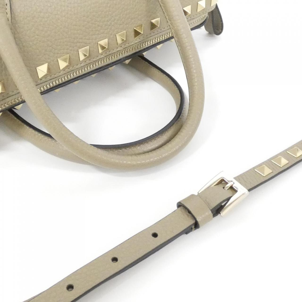 ヴァレンティノガラヴァーニ カーフ バッグ