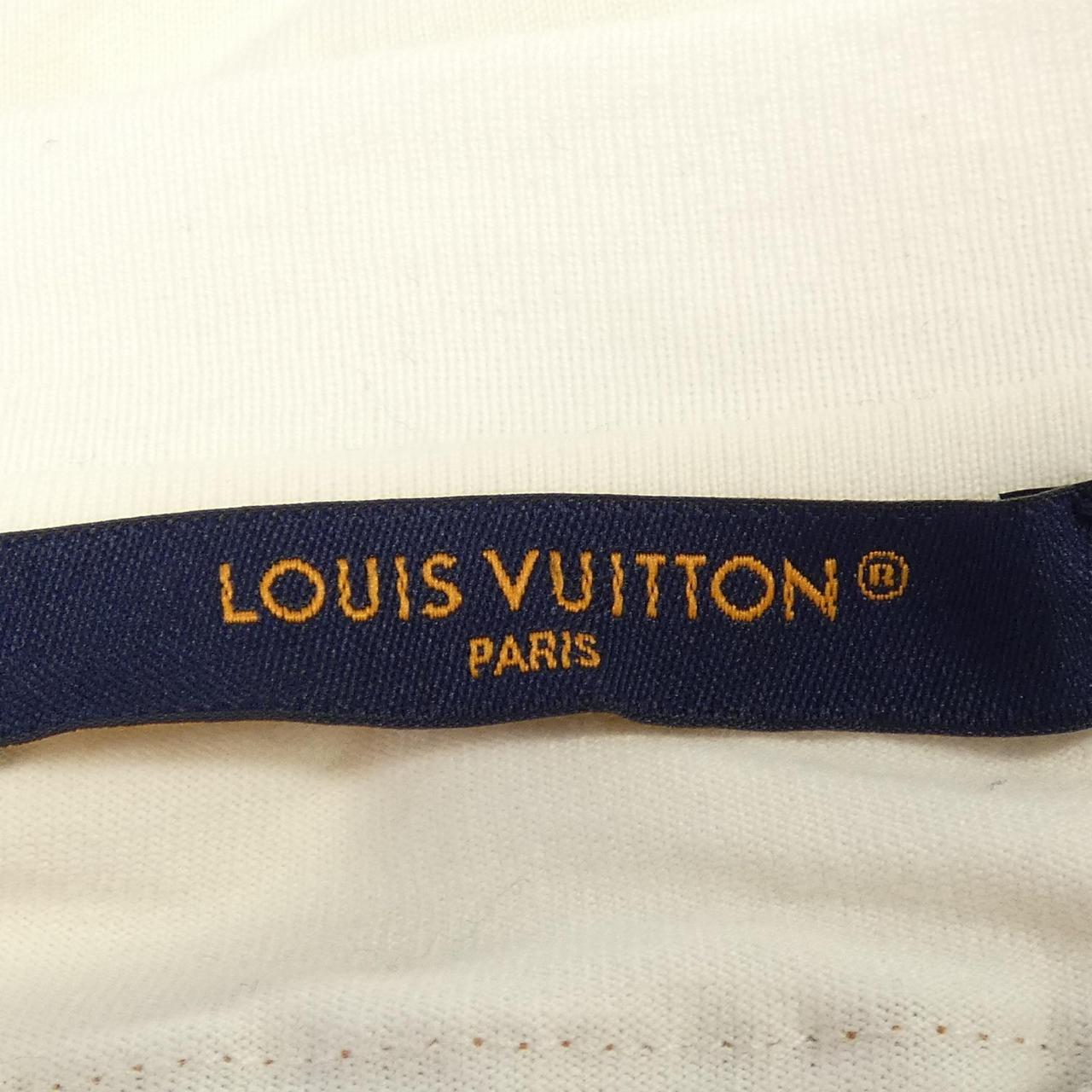 ルイヴィトン エンボスLVコットンTシャツ