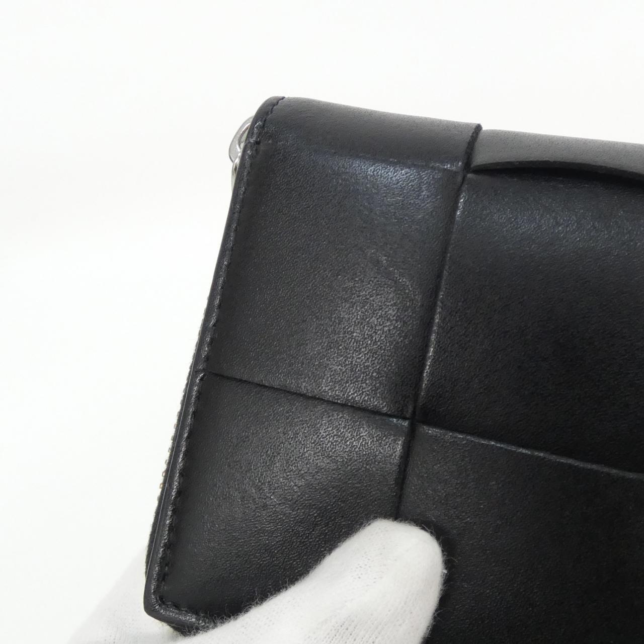 ボッテガヴェネタ カーフ財布