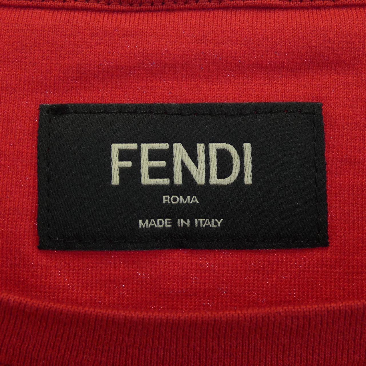 フェンディ Tシャツ