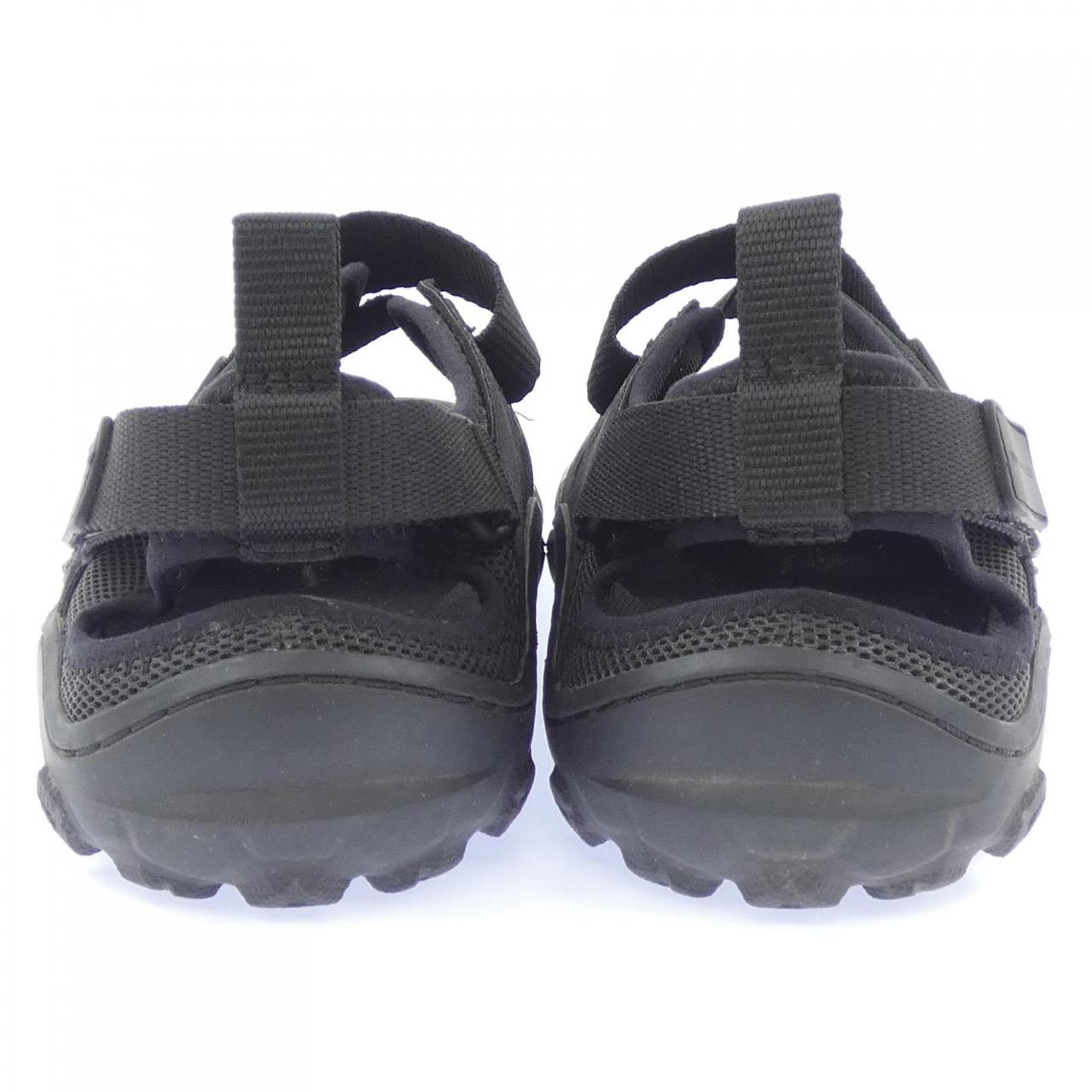 VIVOBAREFOOT サンダル