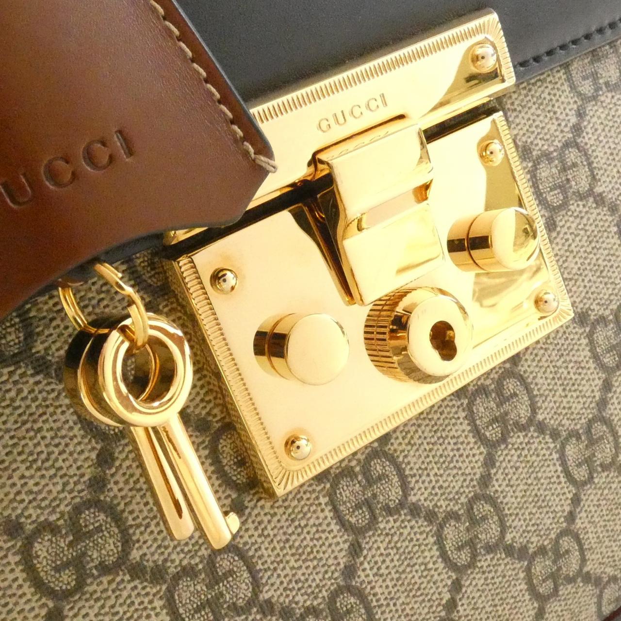 グッチ パドロック GGスプリーム ショルダーバッグ