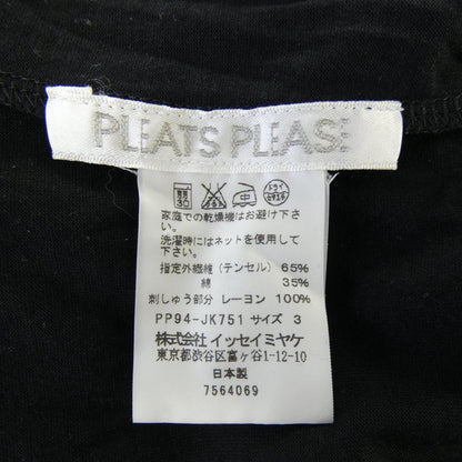 プリーツプリーズ Tシャツ