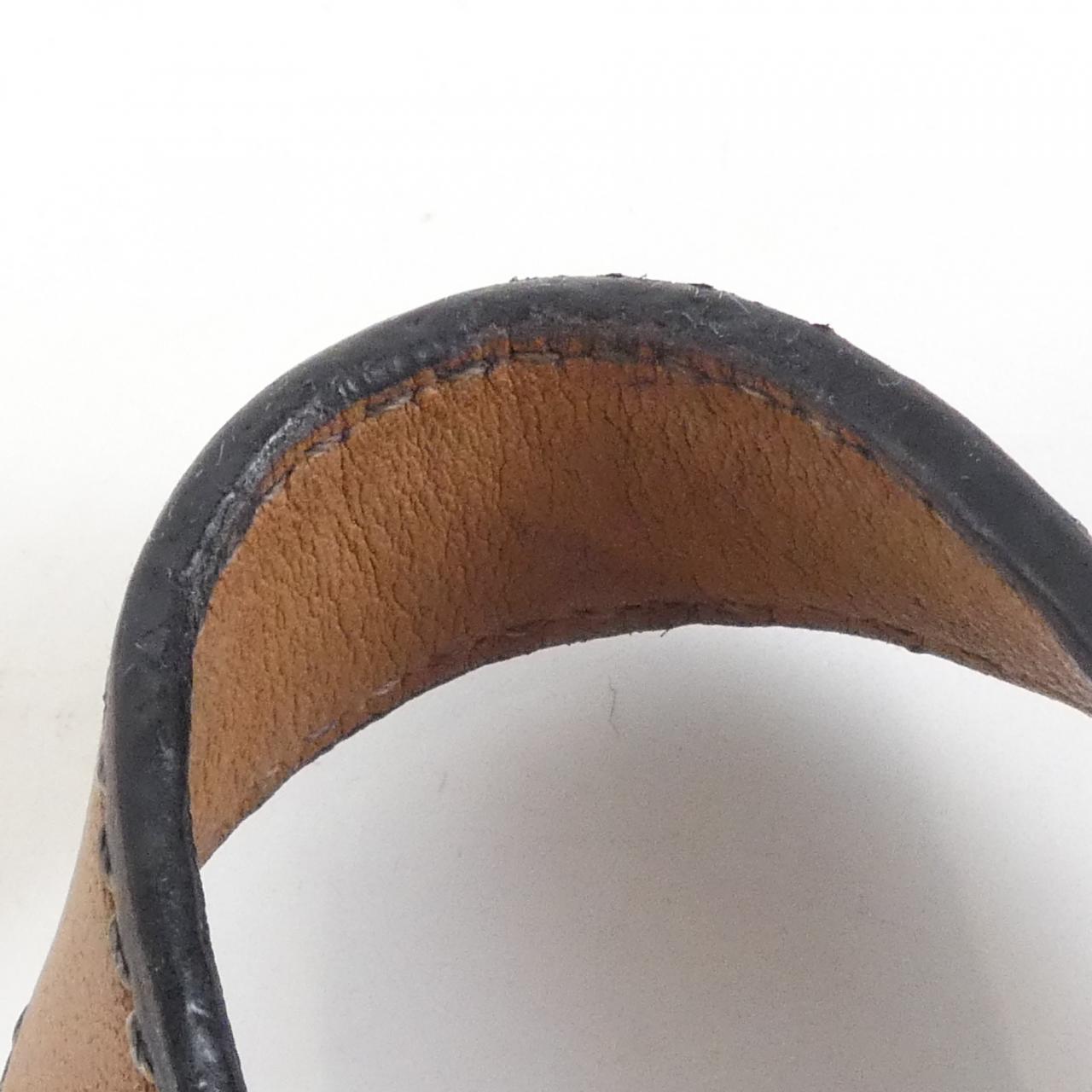 ロエベ ハンモック スモール カーフ ショルダーバッグ