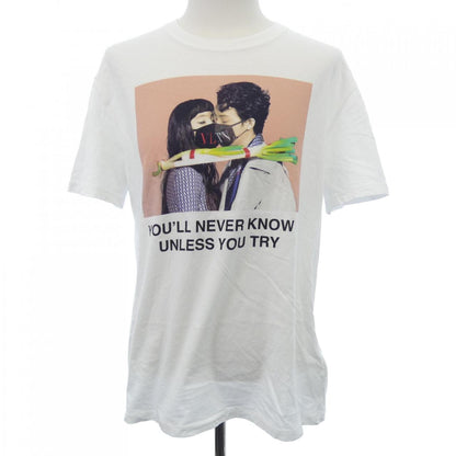 ヴァレンティノ Tシャツ