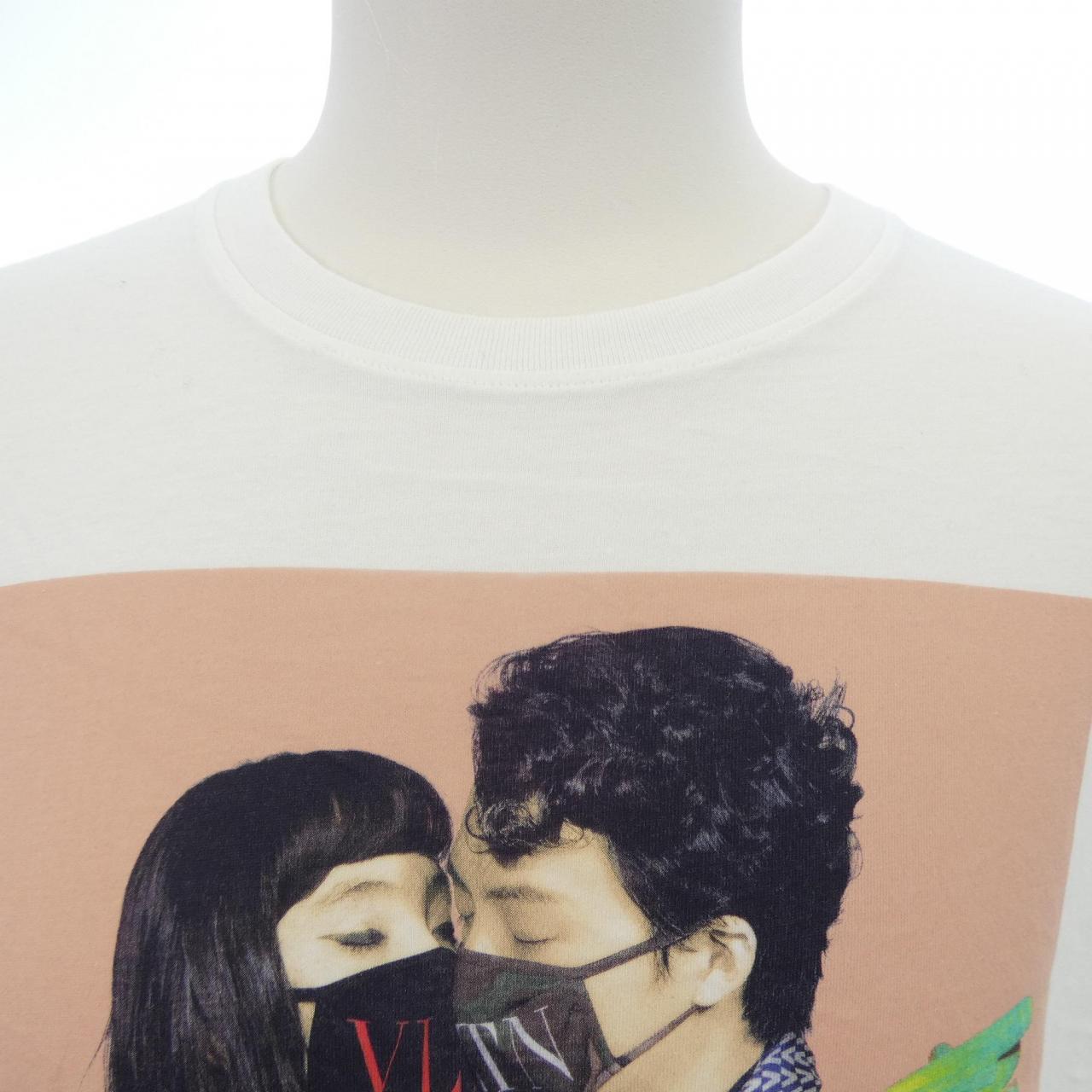ヴァレンティノ Tシャツ