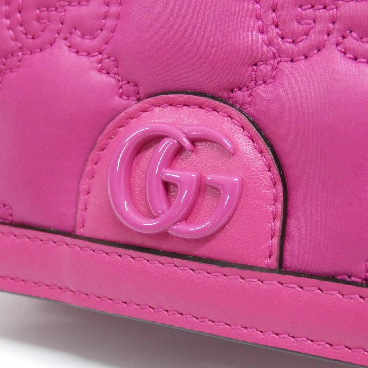 グッチ GGナイロン ショルダーバッグ