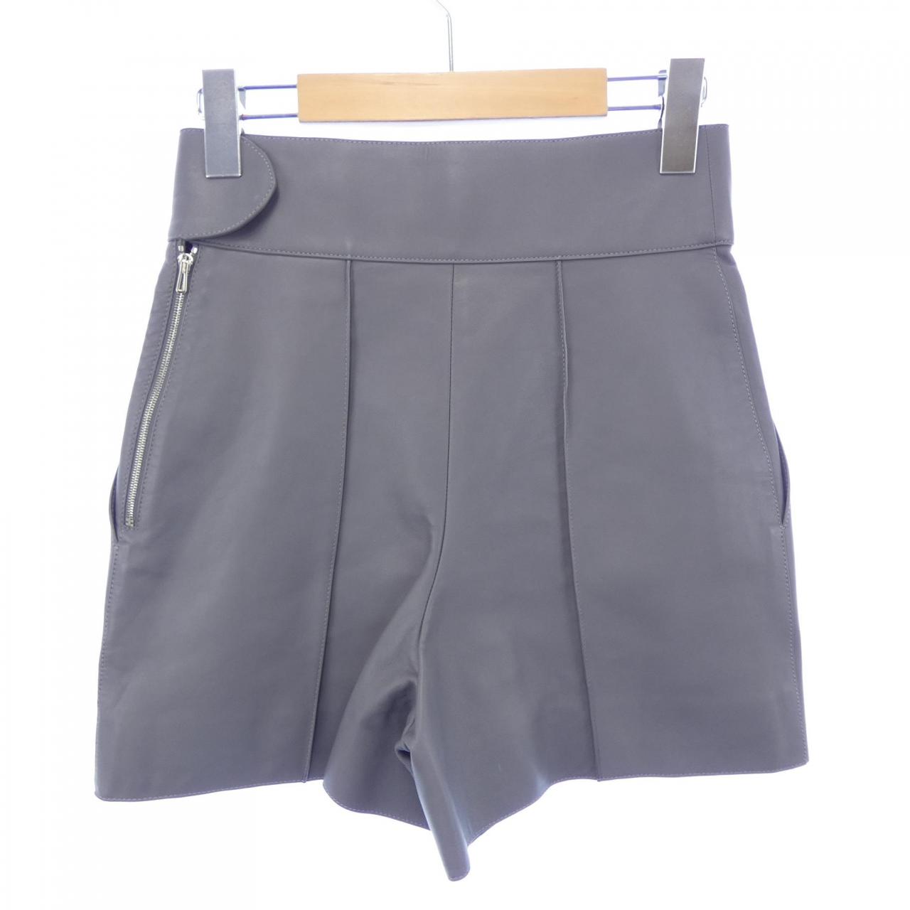 エルメス ラムレザーショートパンツ