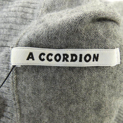 A CCORDION ニットトップス