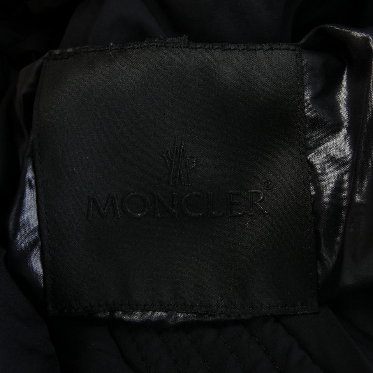 モンクレール MAURES ダウンジャケット