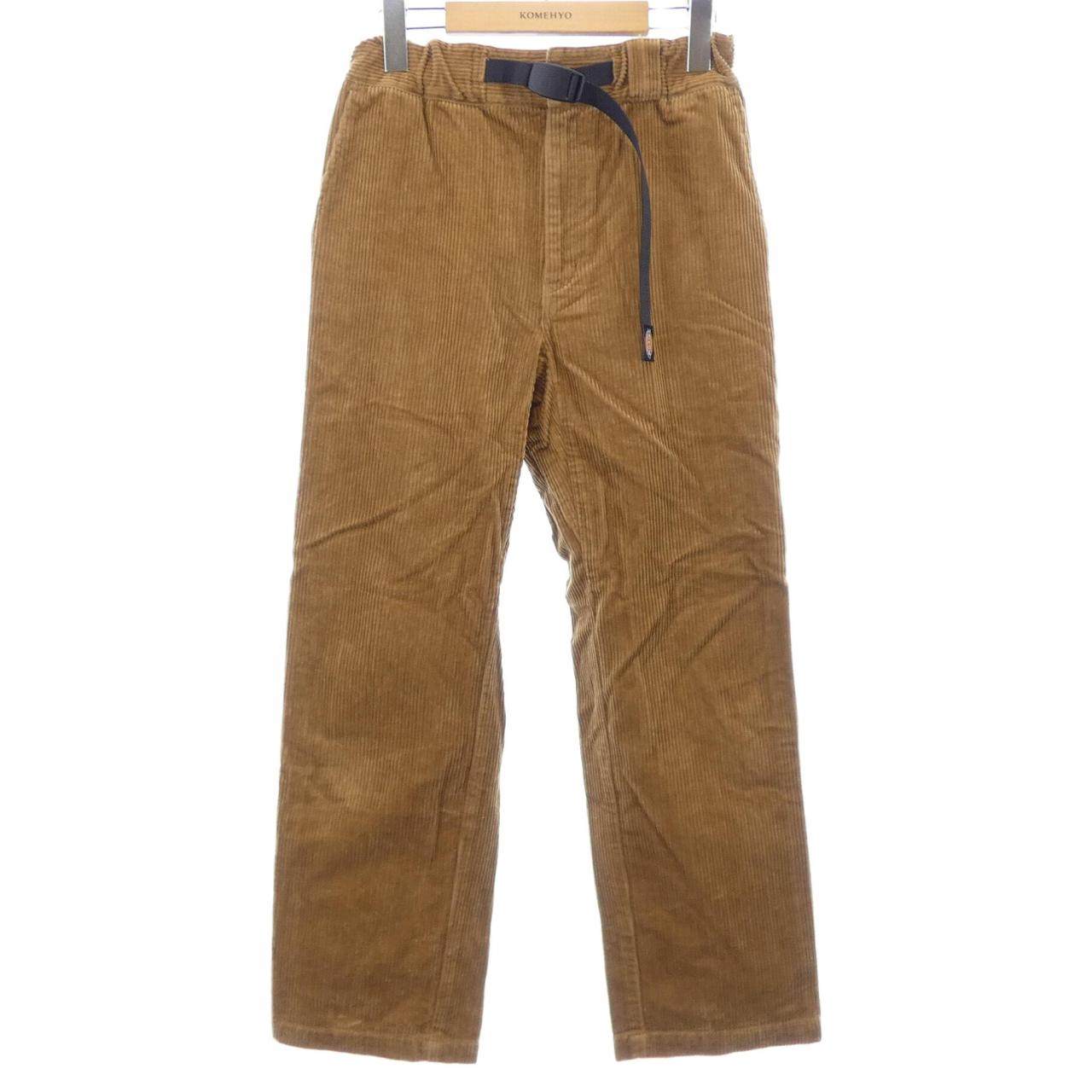 グラミチDICKIESパンツ