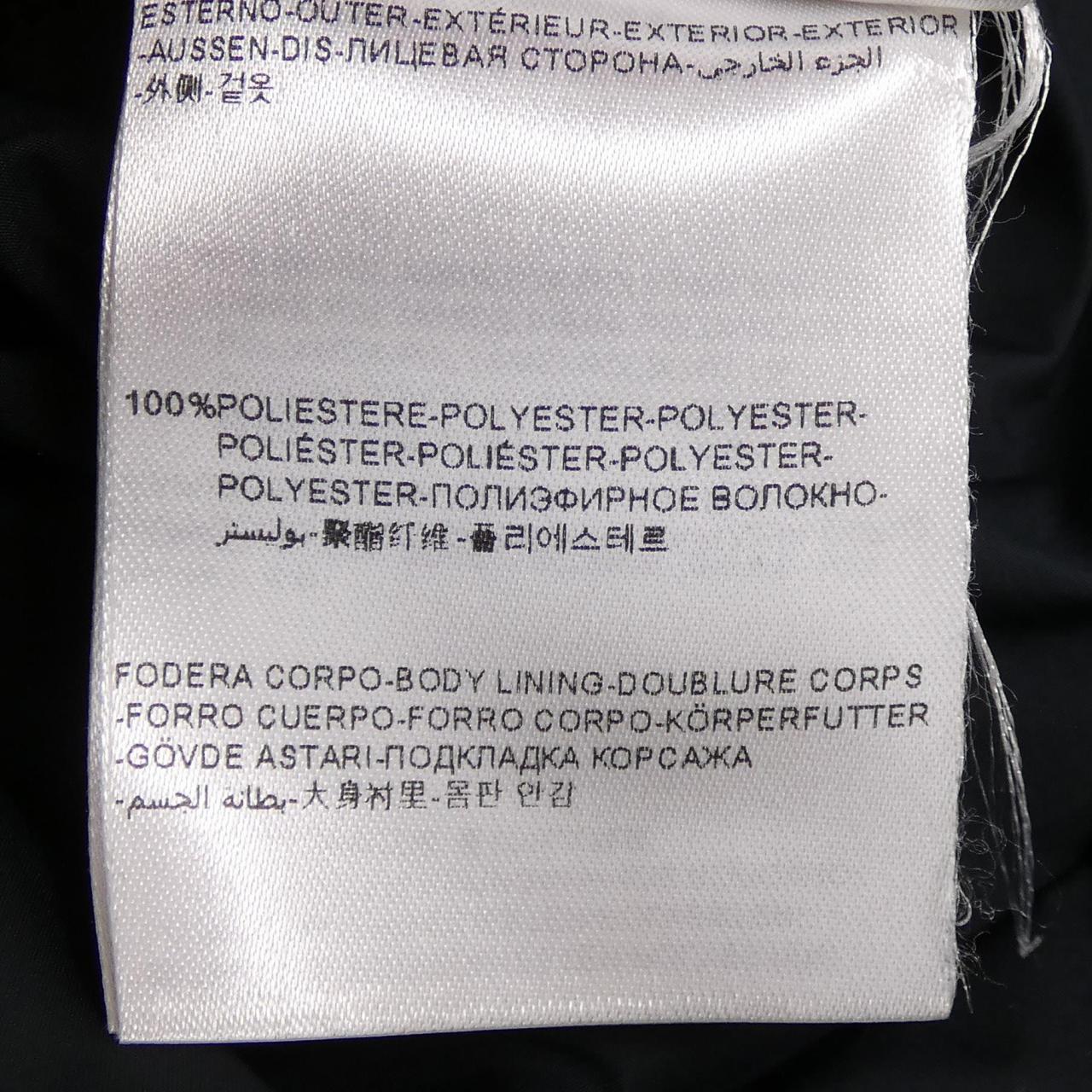 モンクレール BIEVRE ダウンコート