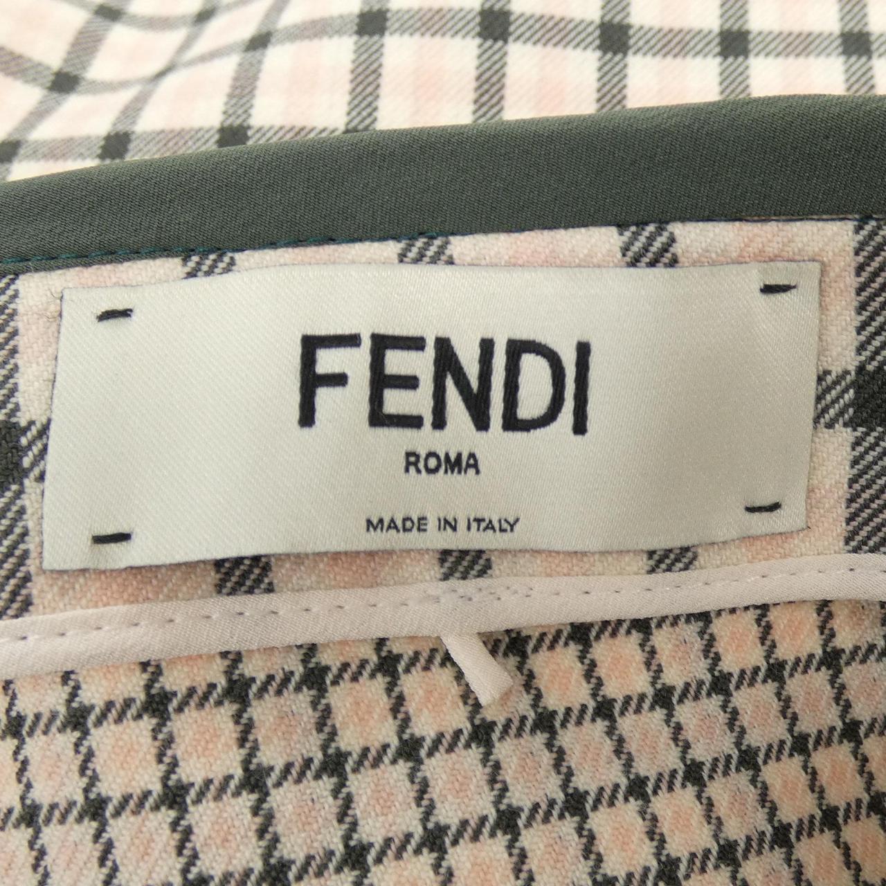 フェンディ スカート