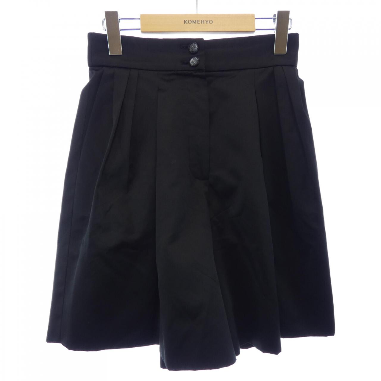 シャネル シルクショートパンツ
