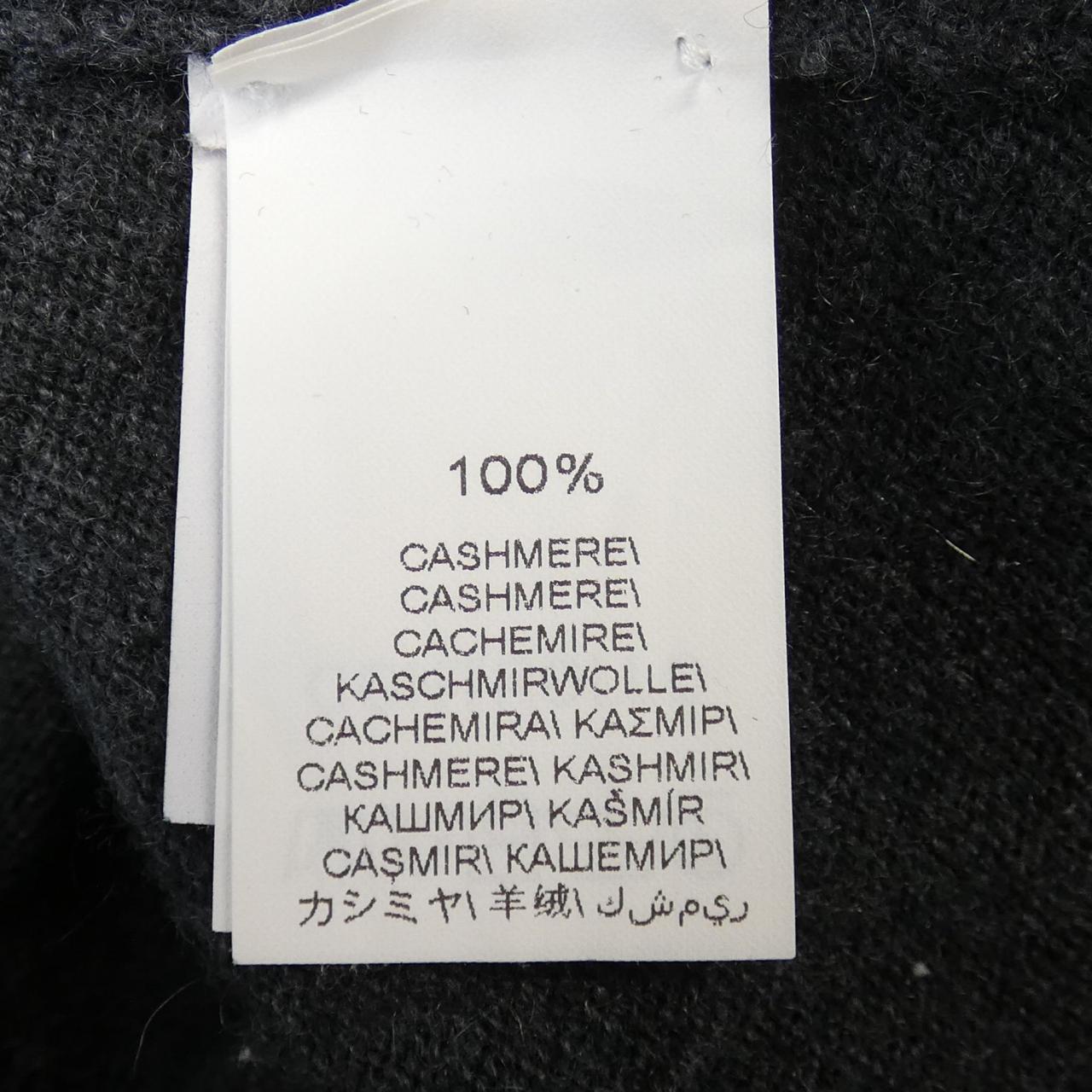ブルネロクチネリ カシミヤニット
