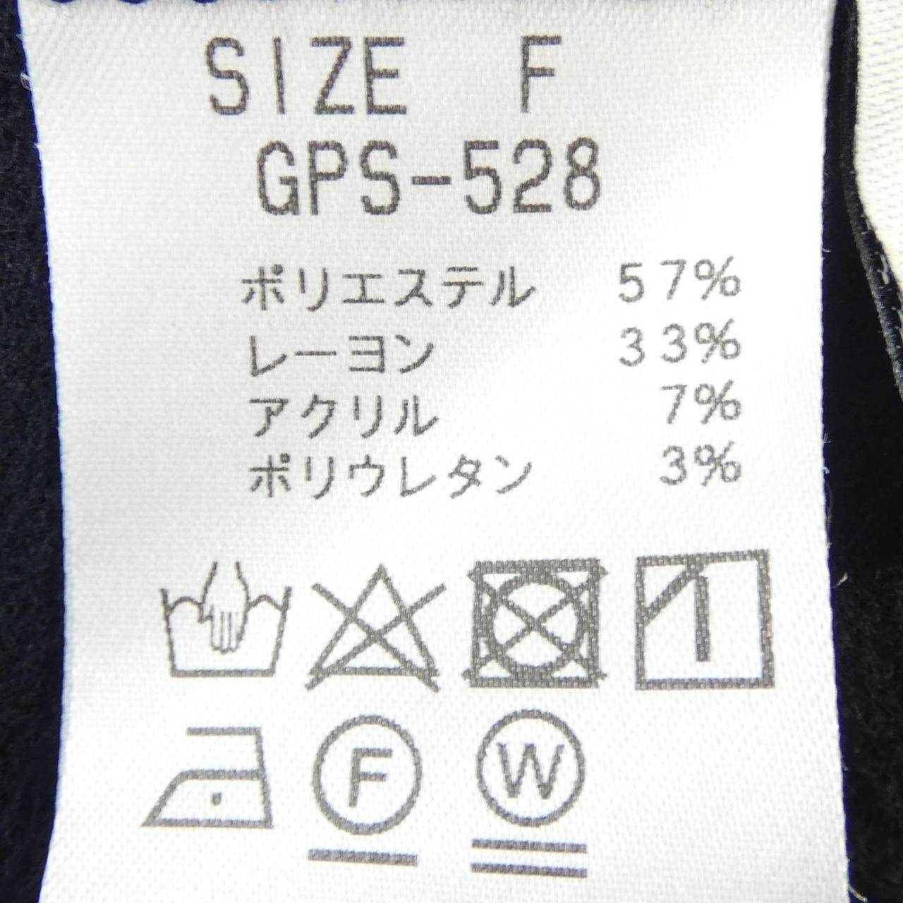 ジプソフィア トップス