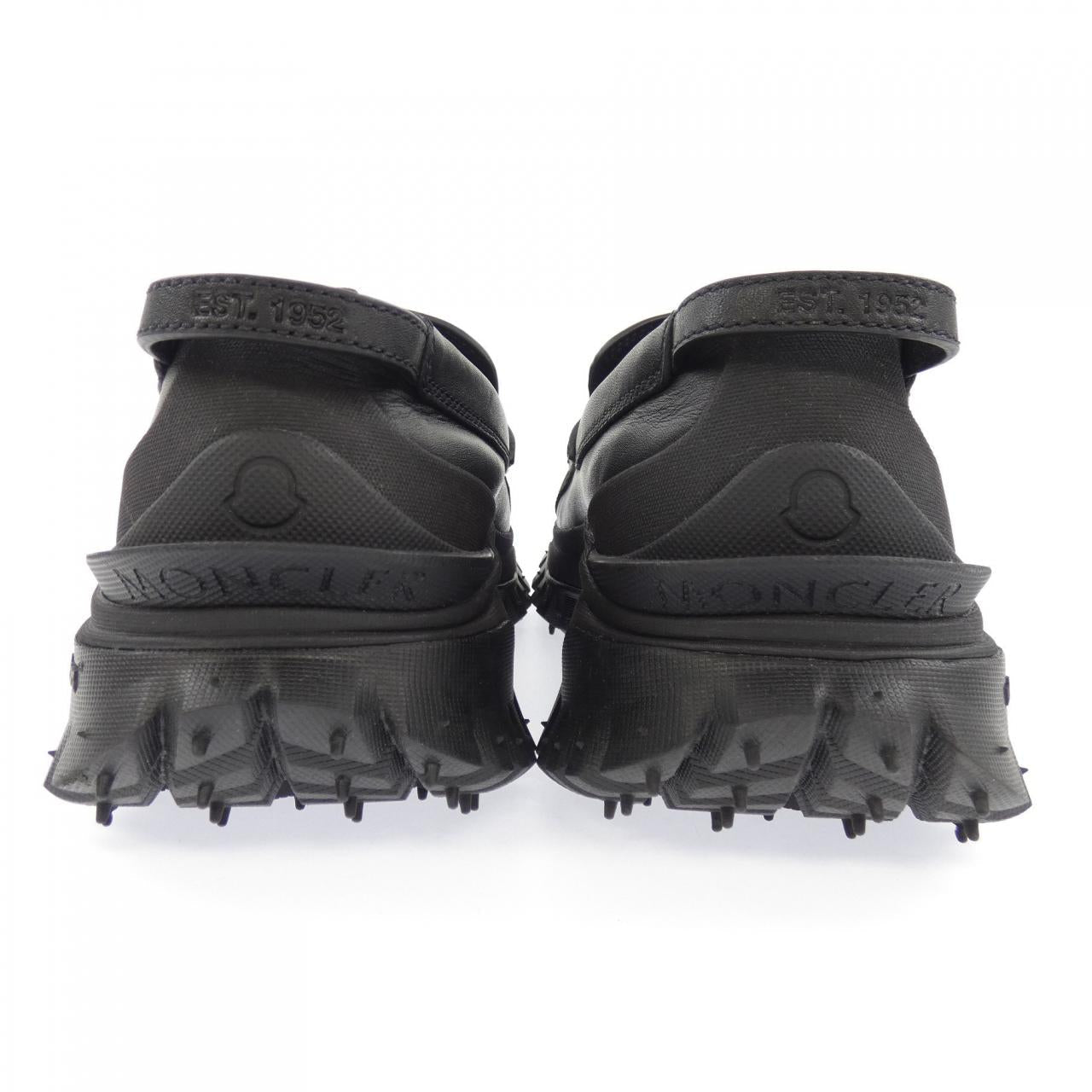 モンクレール Trailgrip シューズ