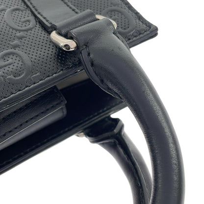 グッチ GGエンボスレザーショルダーバッグ