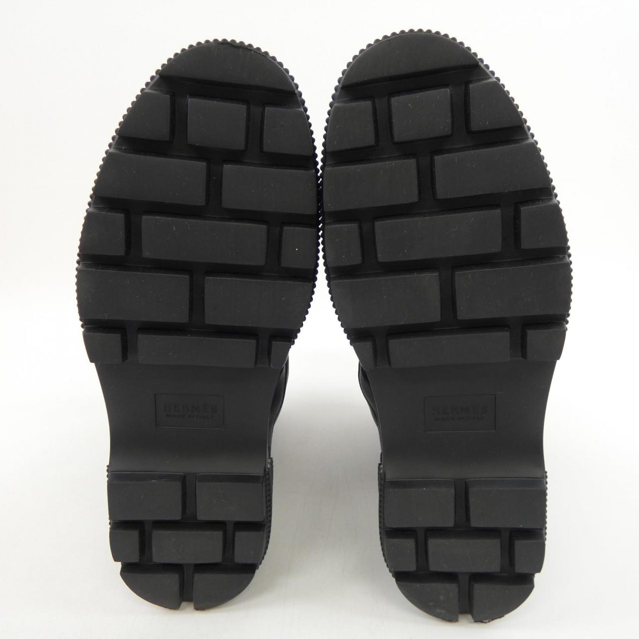 エルメス ジャーニー カーフブーツ