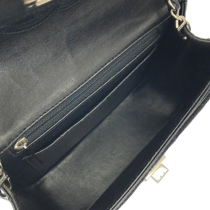 シャネル キャンバス エナメル ショルダーバッグ