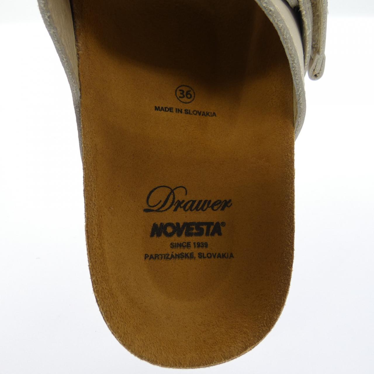 ドゥロワー NOVESTA サンダル