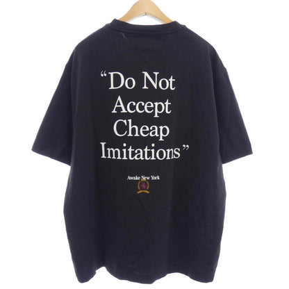 アウェイクトミージーンズTシャツ