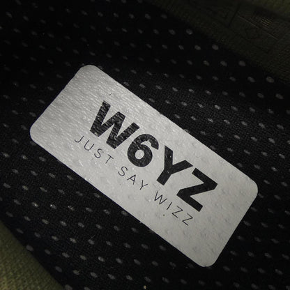 W6YZ スニーカー