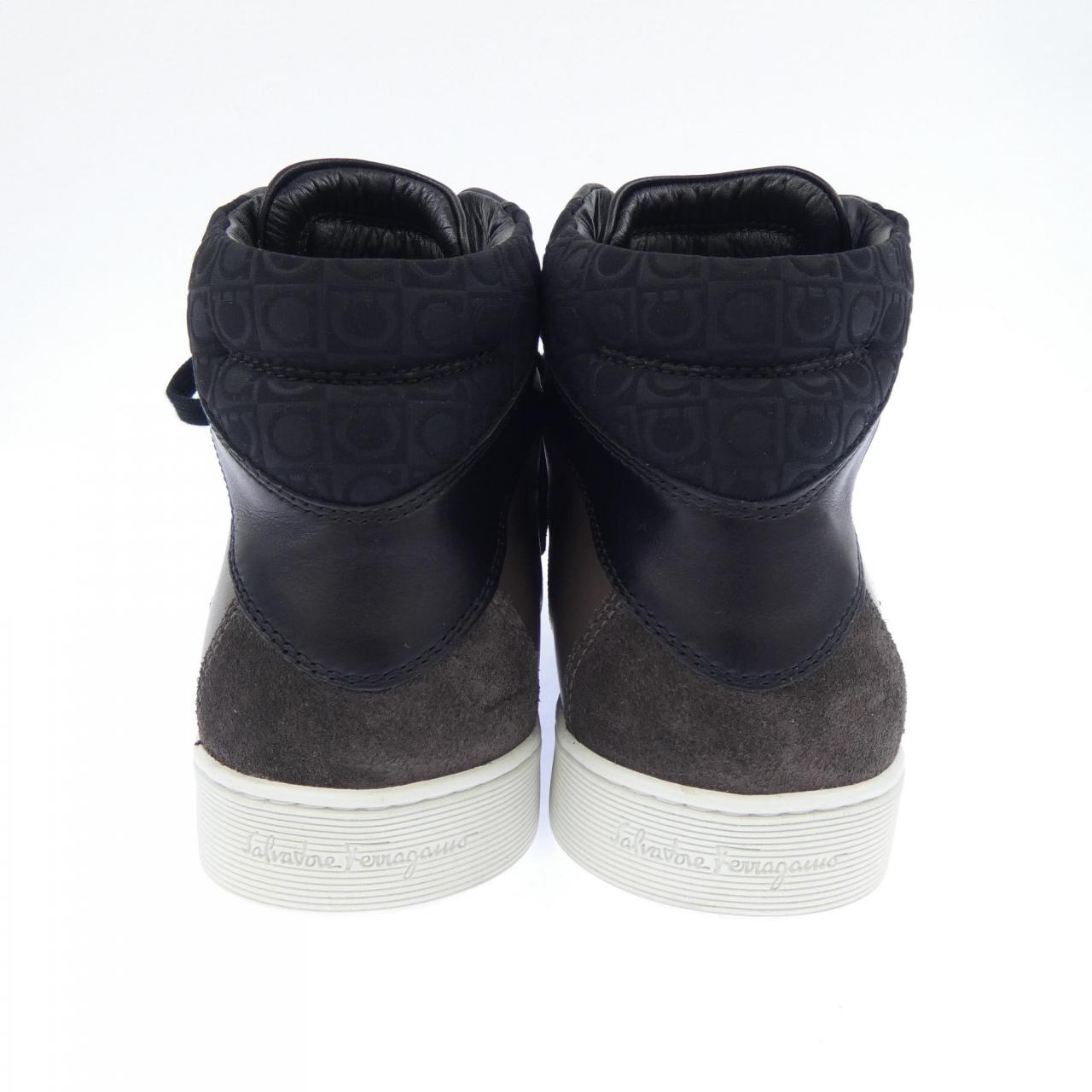 サルヴァトーレ フェラガモ スニーカー