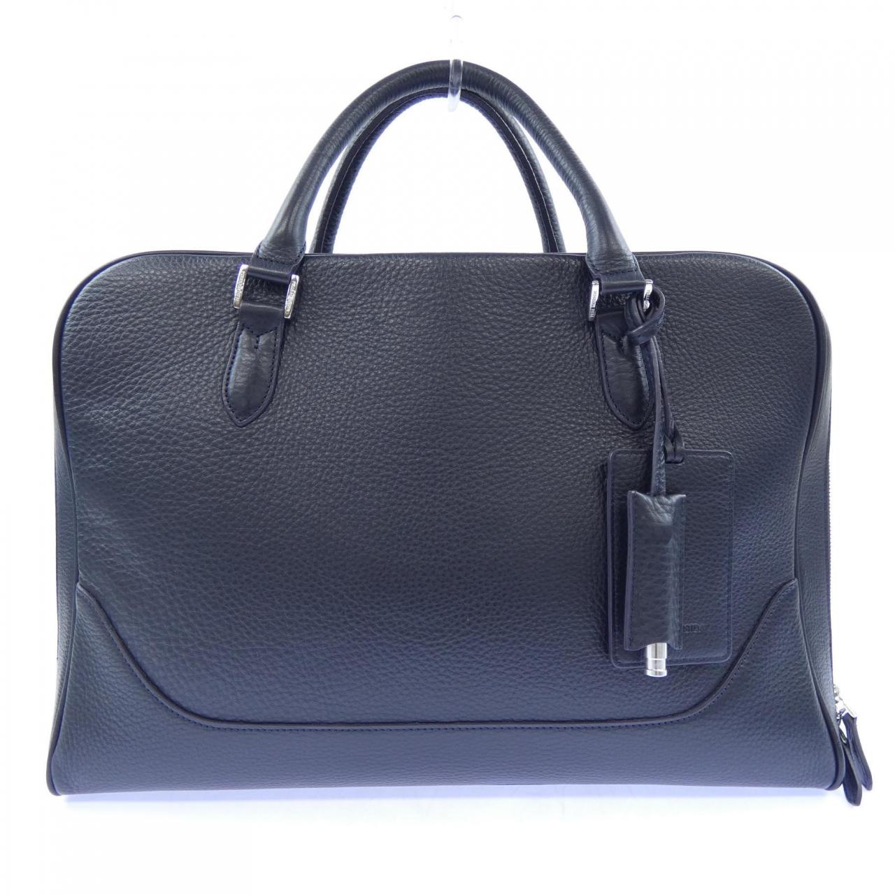 ペッレモルビダ レザーバッグ