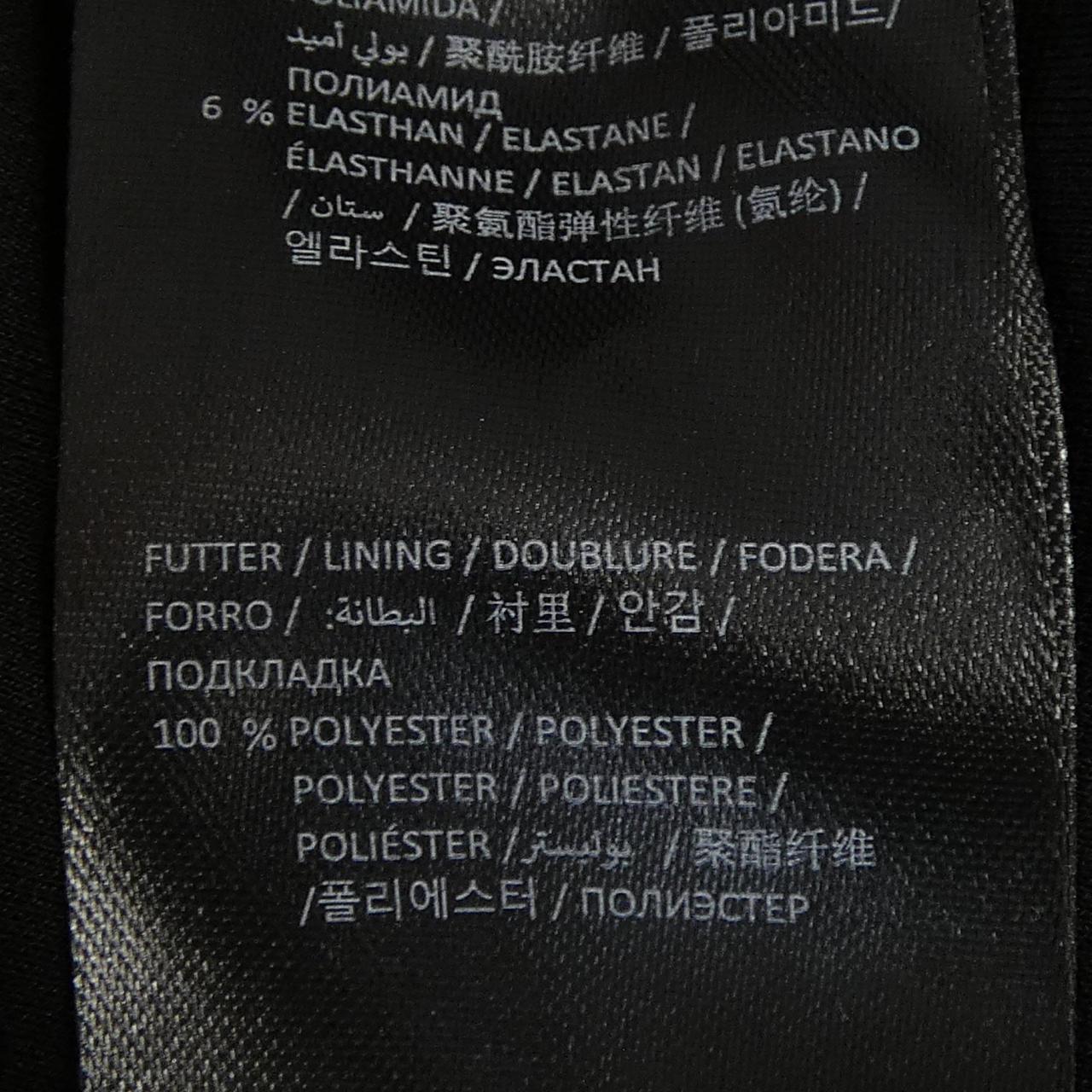 ドロシーシューマッハ トップス