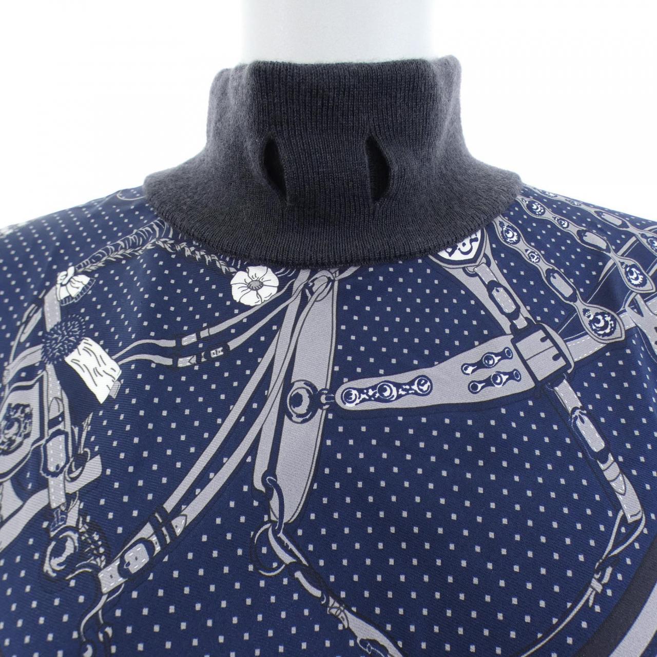 エルメス HARNAIS DE COUR BANDANA ツイルレーヌ シルクカシミヤトップス