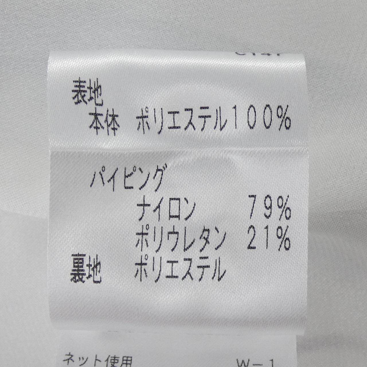 トゥービーシック スカート