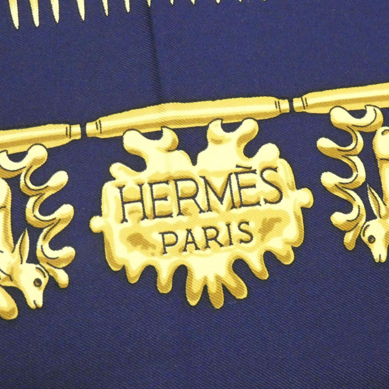 エルメス LES CAVALIERS D'OR シルクスカーフ