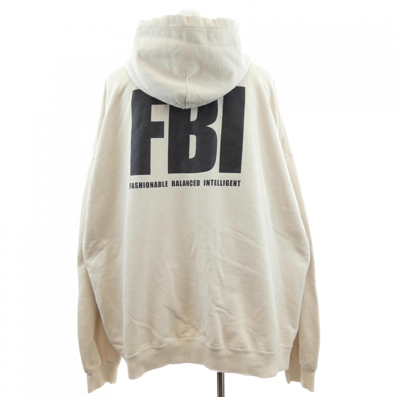 バレンシアガ FBIパーカー